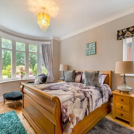 Seashells Peasholm בית נופש *