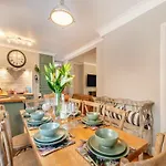 Seashells Peasholm Скарборо